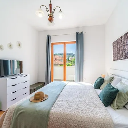 Barbara Guest house